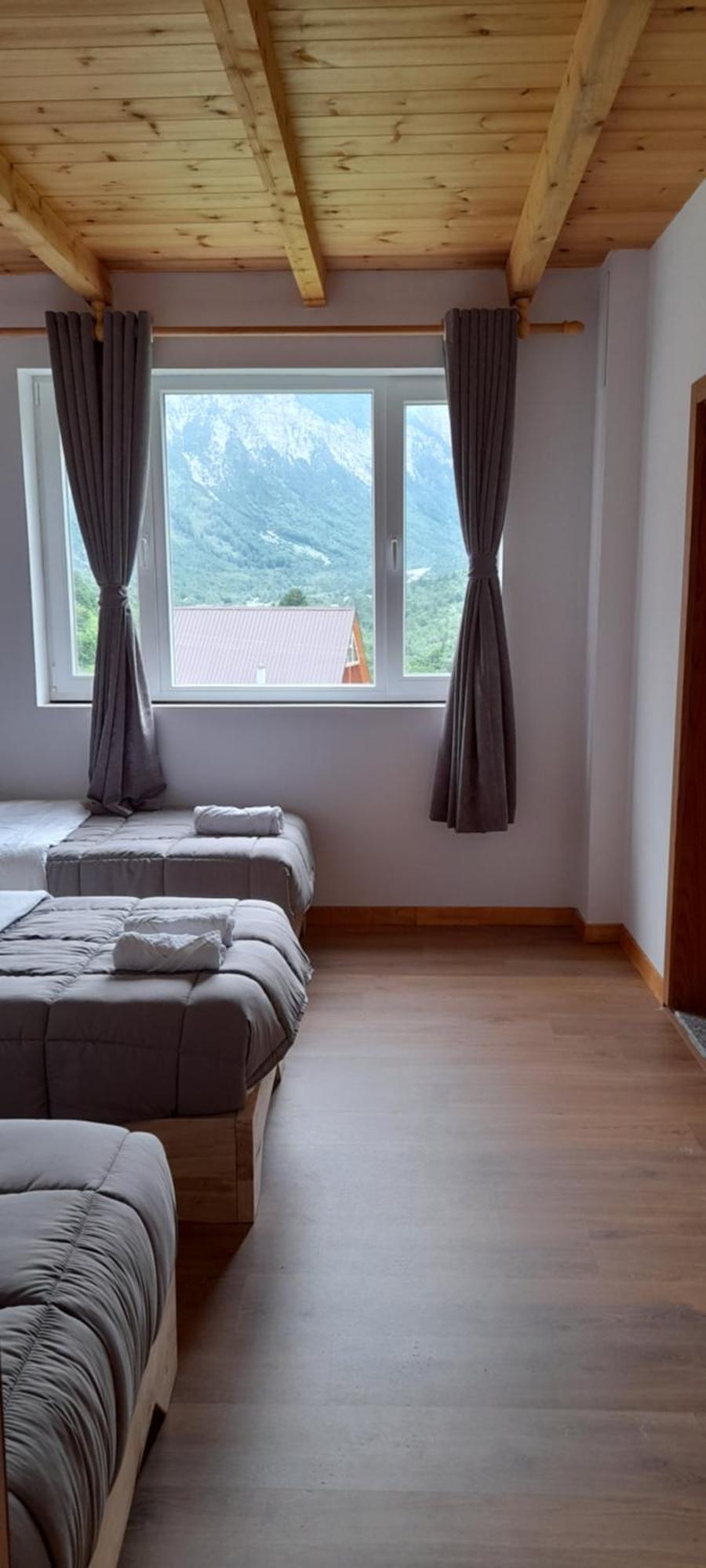 Guesthouse Dritan Tethorja Theth Zimmer foto