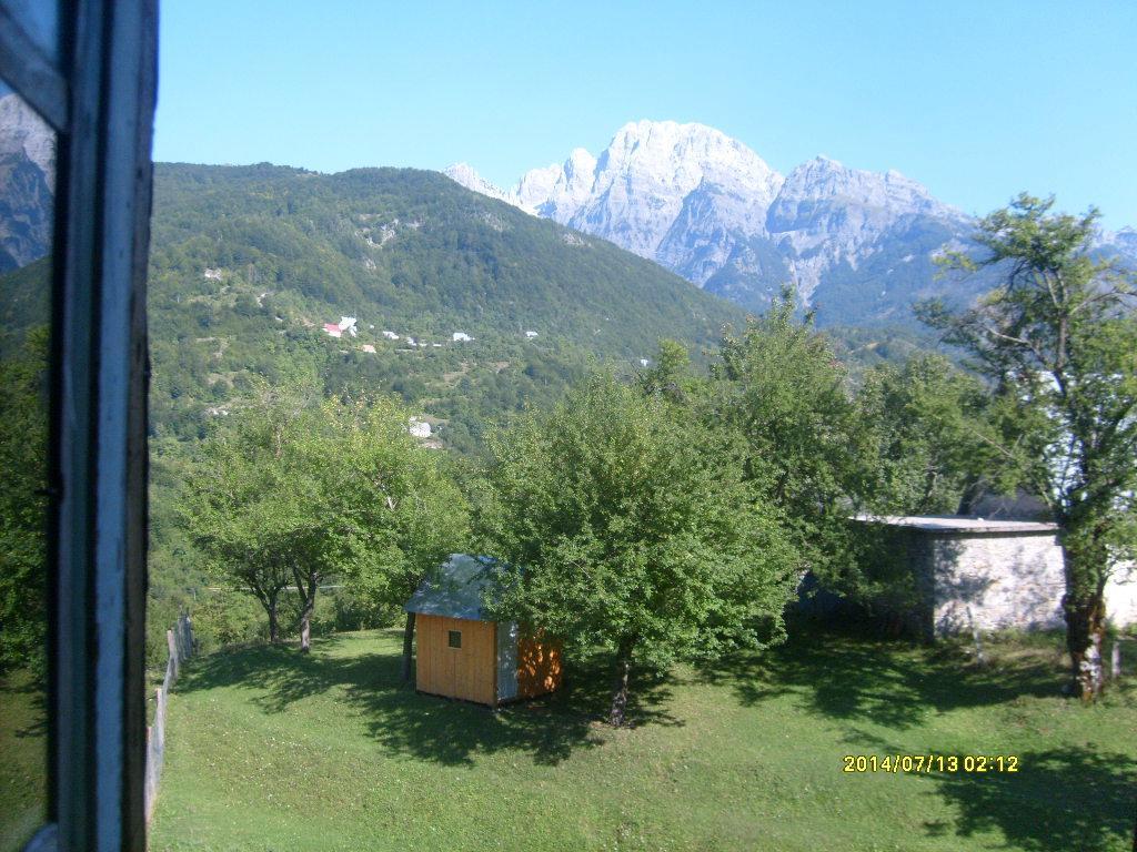 Guesthouse Dritan Tethorja Theth Exterior foto